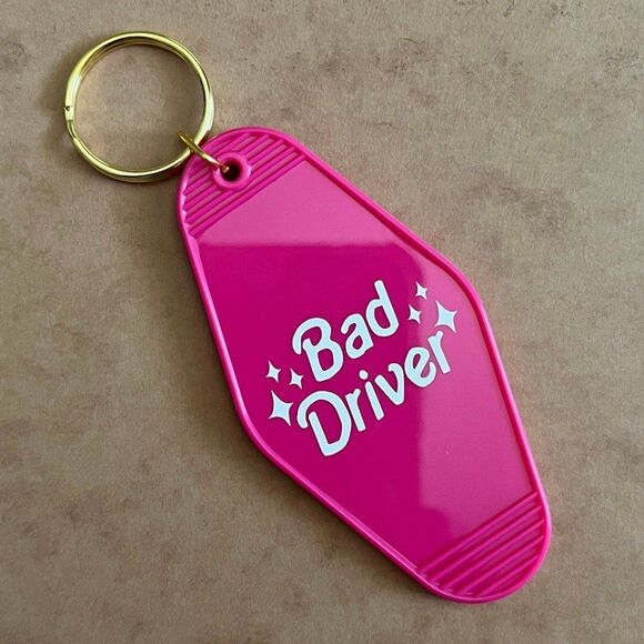 Hot Pink Barbie Hotel Motel Keychain - Picture 6 of 6